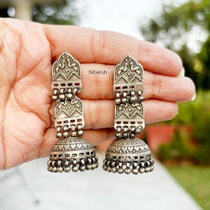 Jharokha Silver Jhumka