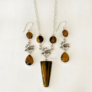 Tiger's Eye Phool Silver Necklace & Earring Set